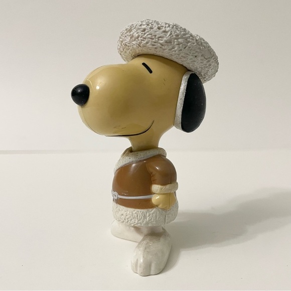 Vintage Snoopy World Tour Mongolia - Picture 1 of 13